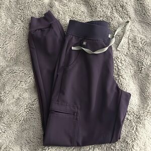 Figs purple shadow  Zamora jogger